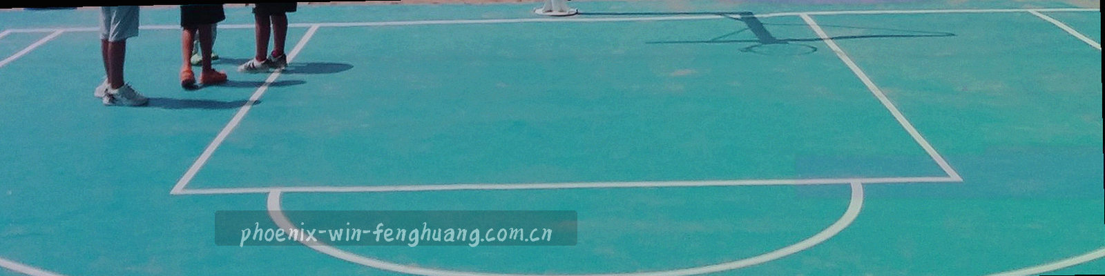 球网特写纹理，浅景深，冷灰与炭黑调，作为章节分隔视觉